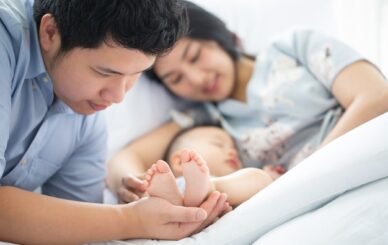 Chăm Sóc Trẻ Sơ Sinh 0-3 Tháng: Lịch Trình 24h Chuẩn Khoa Học Cho Mẹ Bỉm Sữa